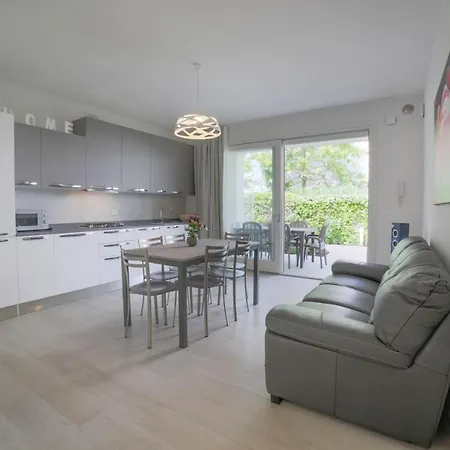 Apartment Domus Fiorita *