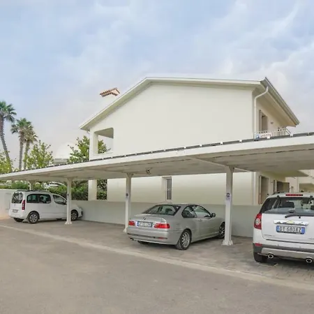 Apartment Domus Fiorita