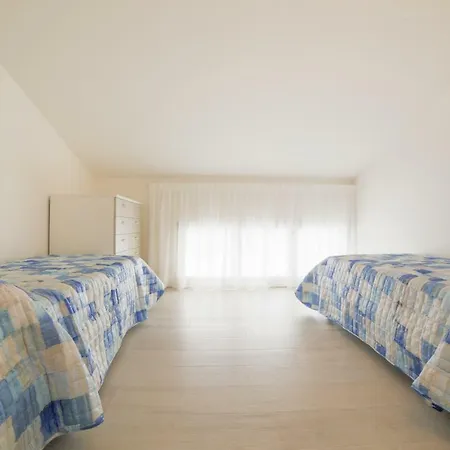 Domus Fiorita Apartment *